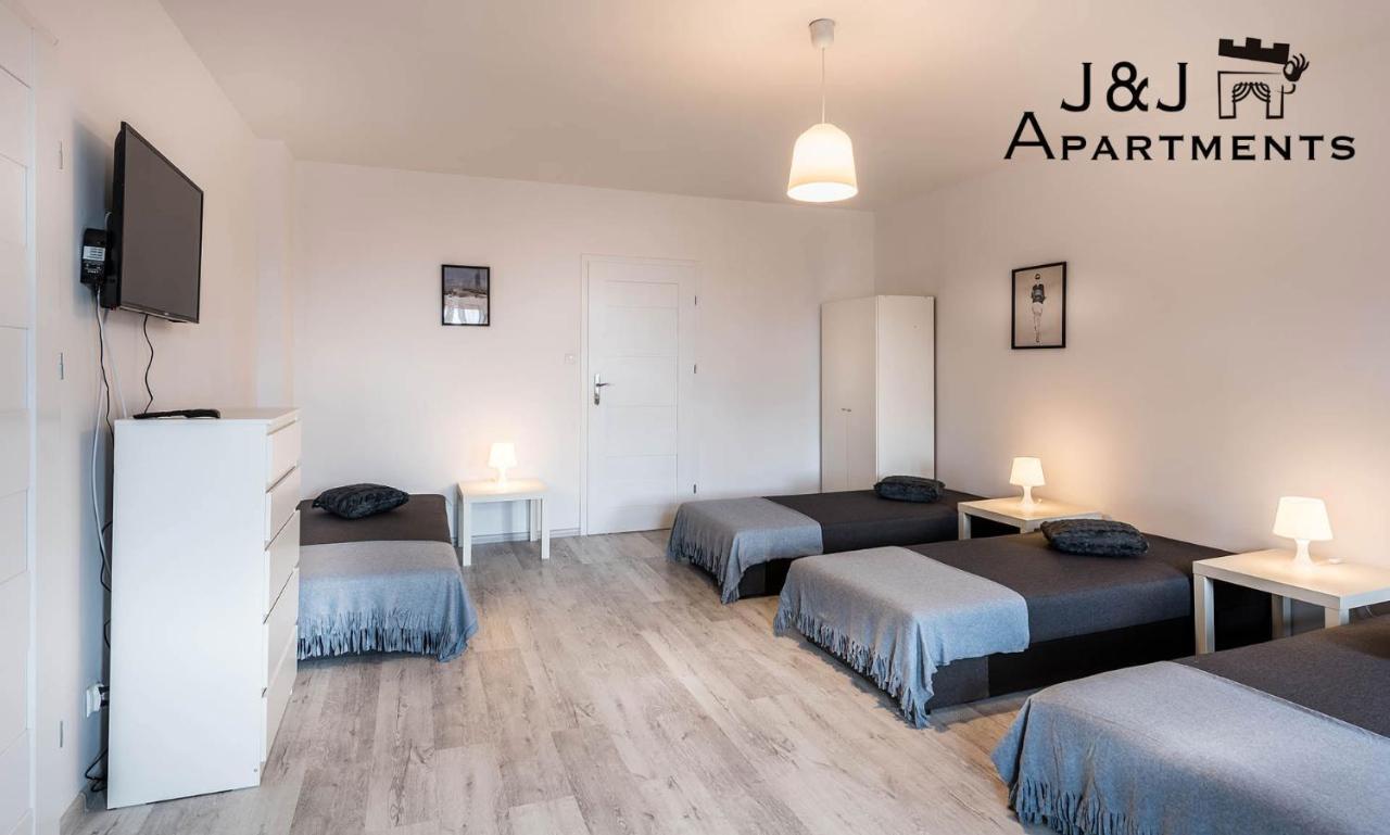 J&J Apartments Lazienna 30 - 12 ทอรูน ภายนอก รูปภาพ