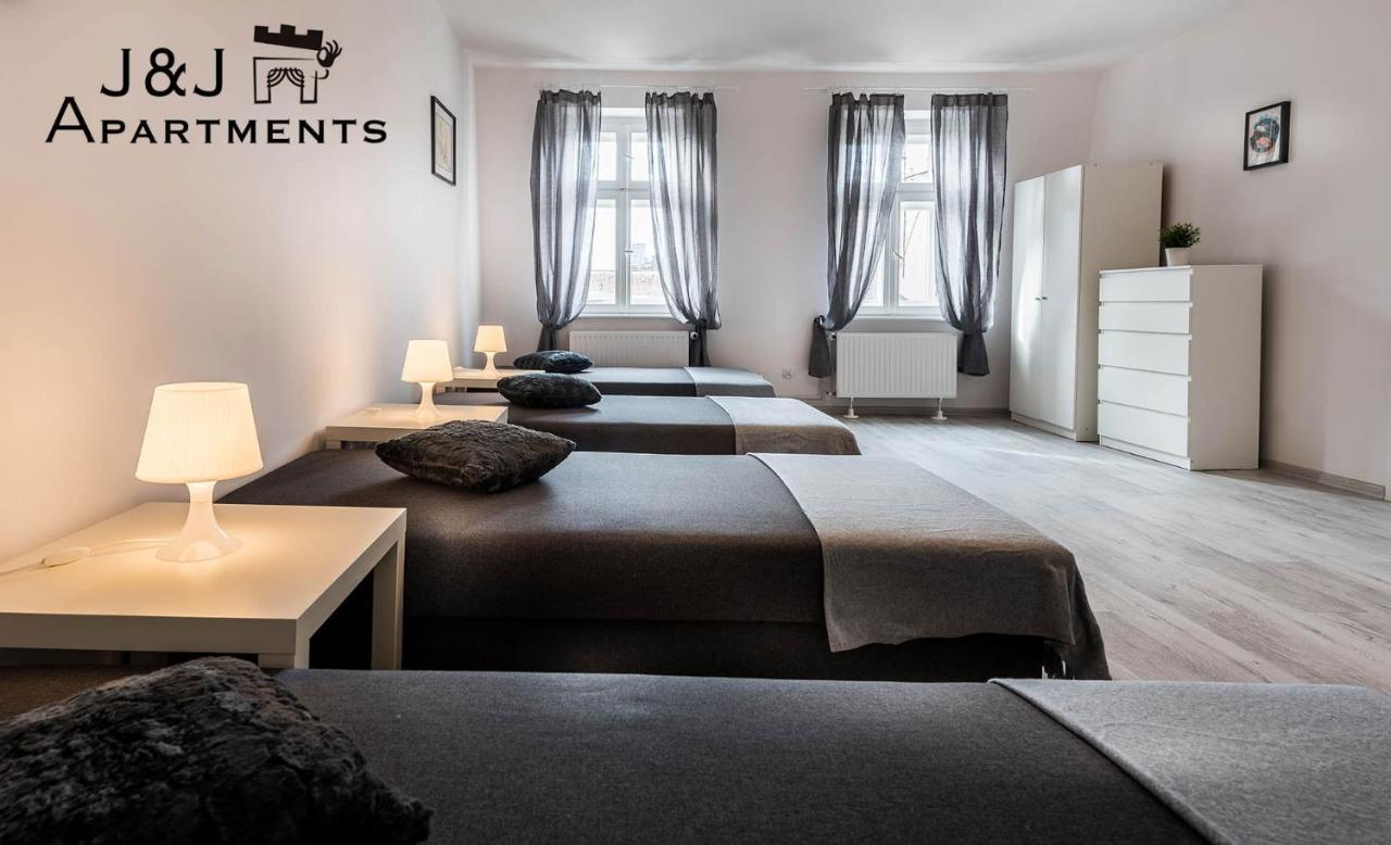 J&J Apartments Lazienna 30 - 12 ทอรูน ภายนอก รูปภาพ