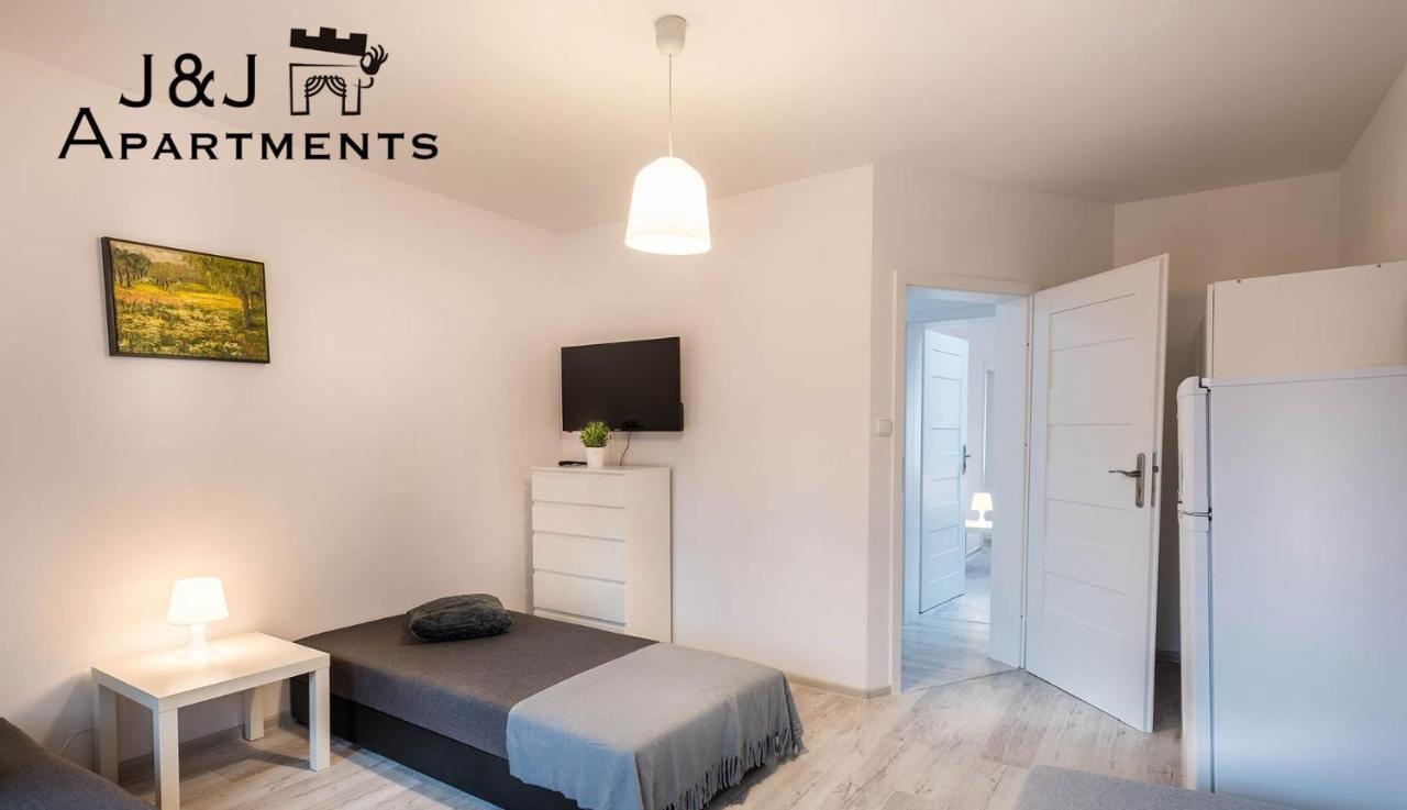 J&J Apartments Lazienna 30 - 12 ทอรูน ภายนอก รูปภาพ
