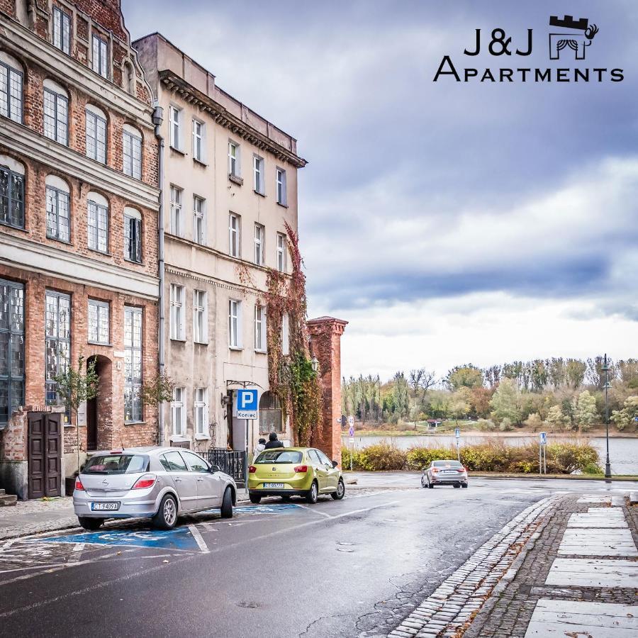 J&J Apartments Lazienna 30 - 12 ทอรูน ภายนอก รูปภาพ